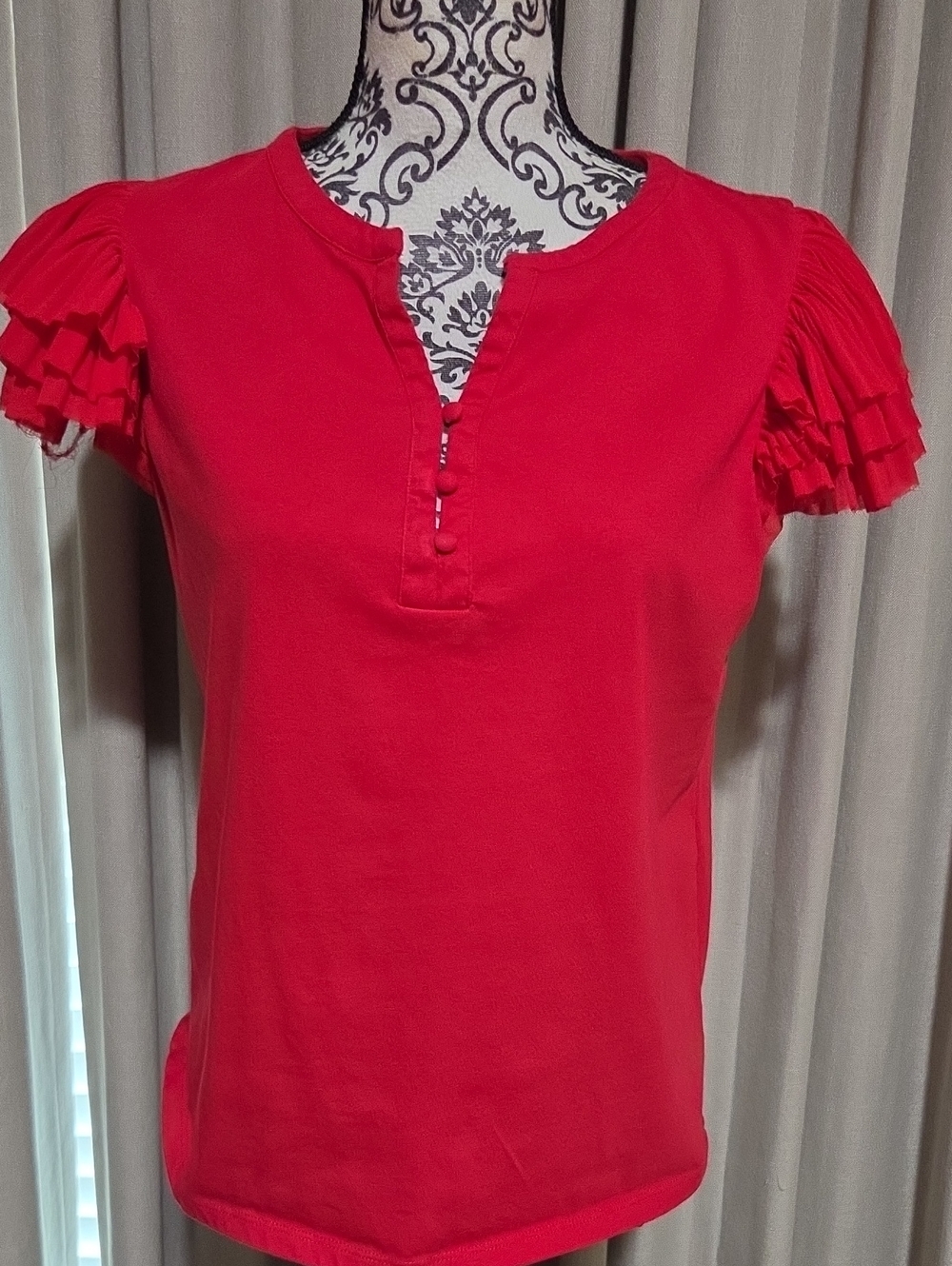 Red Short Sleeve Ruffle Henley Top